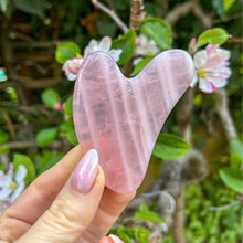 Load image into Gallery viewer, Gua_Sha_Rose_Quartz_Soulemporium