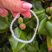 Load image into Gallery viewer, Silver Topaz Faceted Bracelet