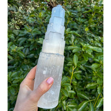 Load image into Gallery viewer, Selenite Tower, 25cm