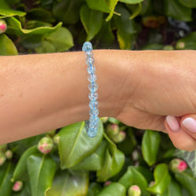 Load image into Gallery viewer, A-Grade Natural Blue Topaz Bracelet