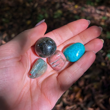 Load image into Gallery viewer, Heal_the_Witch_Wound_Crystal_Kit_soulemporium