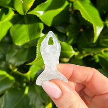 Load image into Gallery viewer, Quartz Yoga Goddess Carving