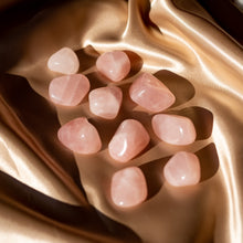 Load image into Gallery viewer, Rose Quartz Tumblestone