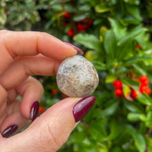 Load image into Gallery viewer, Magdalena Stone (Witches Finger)
