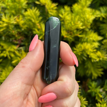 Load image into Gallery viewer, Green_Kyanite_Wand_soulemporium
