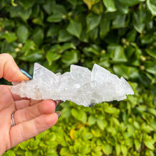 Load image into Gallery viewer, Apophyllite Cluster (4)
