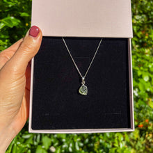 Load image into Gallery viewer, Moldavite Necklace (2)
