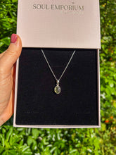 Load image into Gallery viewer, Moldavite Necklace (7)
