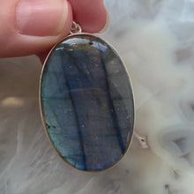 Load and play video in Gallery viewer, Oval Labradorite Necklace - Pendant Only (No chain) LAST ONE

